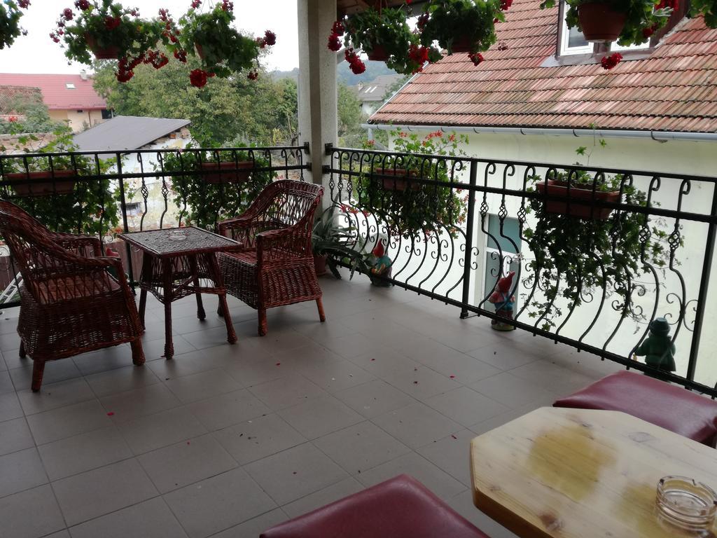 Vila Nely Rîşnov Exteriér fotografie