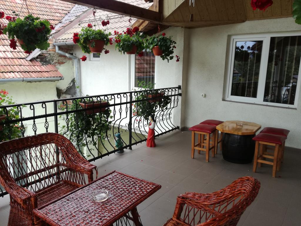 Vila Nely Rîşnov Exteriér fotografie
